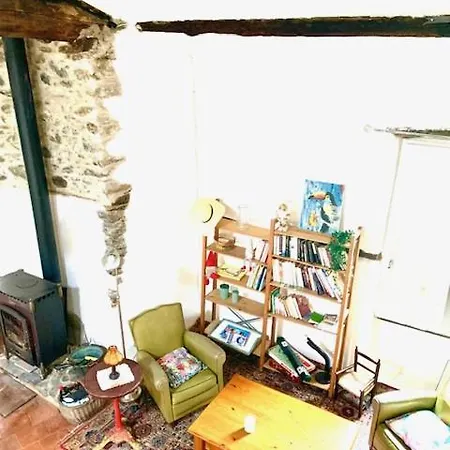 Дом отдыха Grande Maison Cevenole Authentique Вальрог