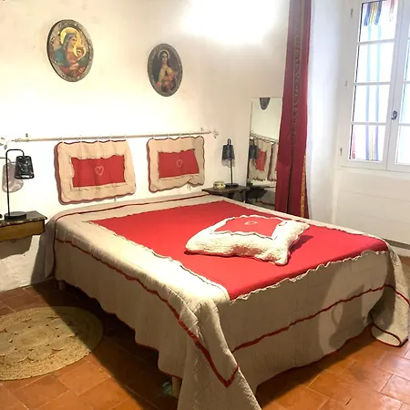 بيت للعطل Grande Maison Cevenole Authentique *